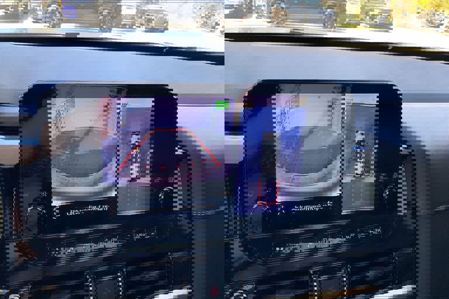 Used 2022 Nissan Pathfinder SL w/ SL Premium Package image 29