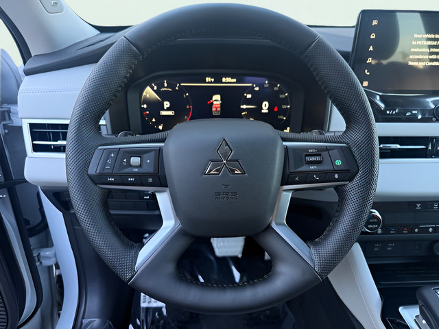 New 2026 Mitsubishi Outlander SEL FWD image 16