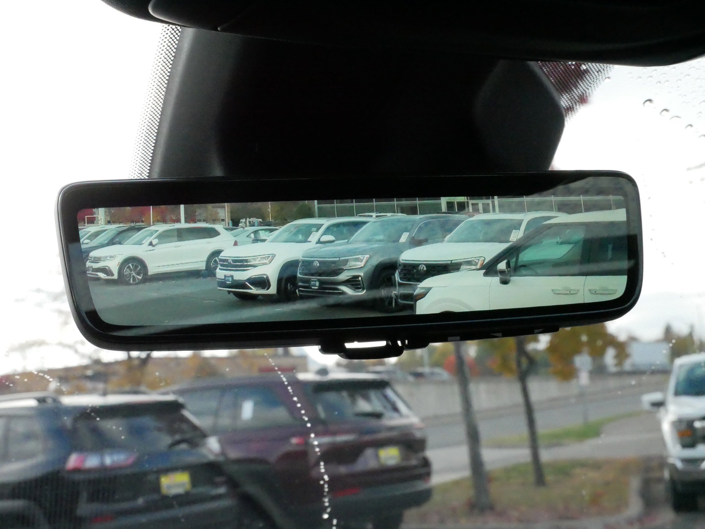 Used 2024 Jeep Grand Cherokee L Limited w/ Luxury Tech Group II image 34