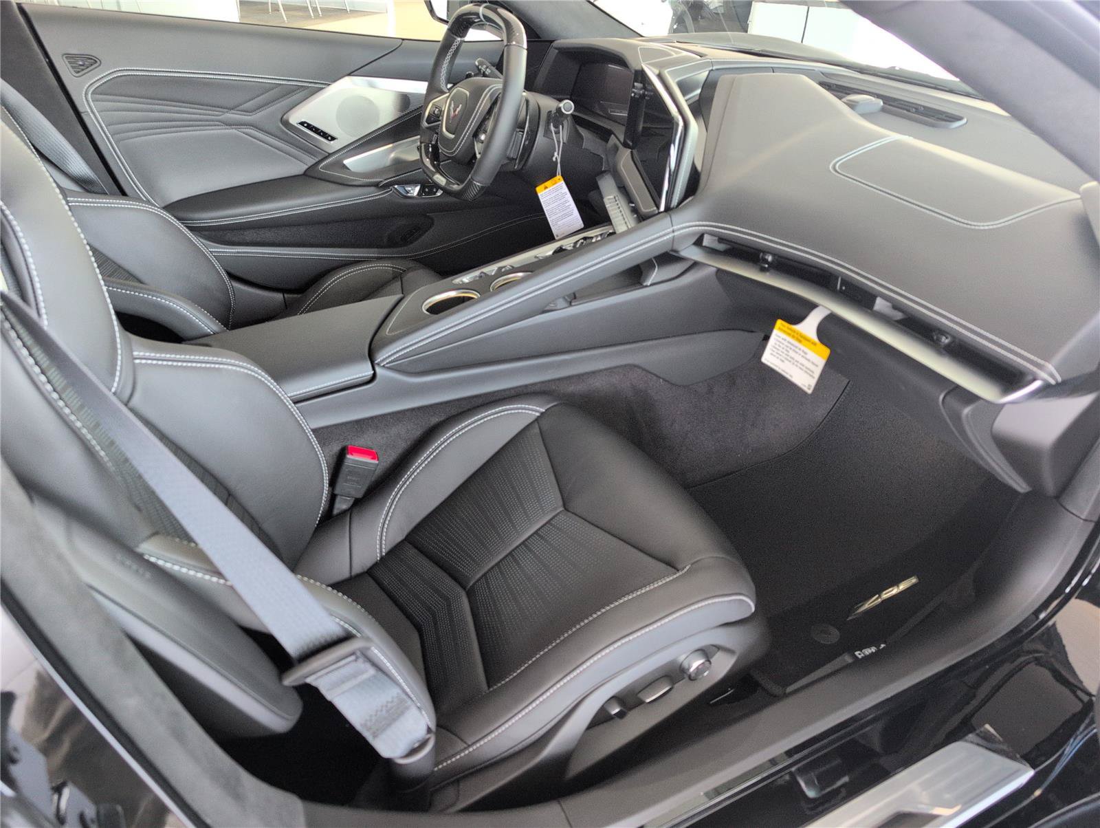 New 2026 Chevrolet Corvette Z06 w/ Z07 Performance Package RWD image 28