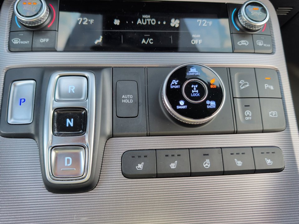 Used 2023 Hyundai Palisade Calligraphy image 20