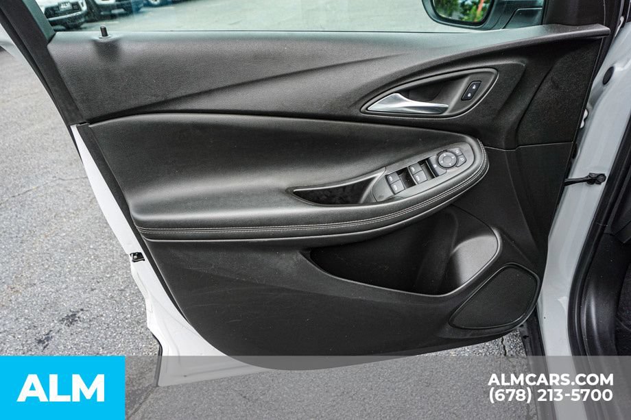 Used 2025 Buick Encore GX Preferred FWD image 46