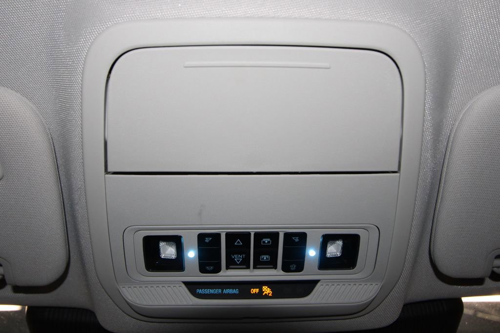 Used 2025 Ford Explorer Active w/ Active Comfort Package image 18