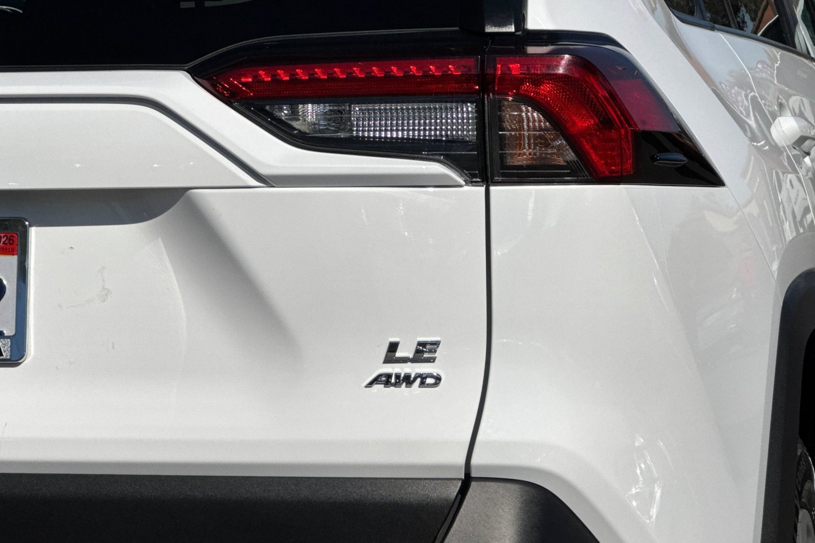 Certified 2024 Toyota RAV4 LE AWD/4WD image 26