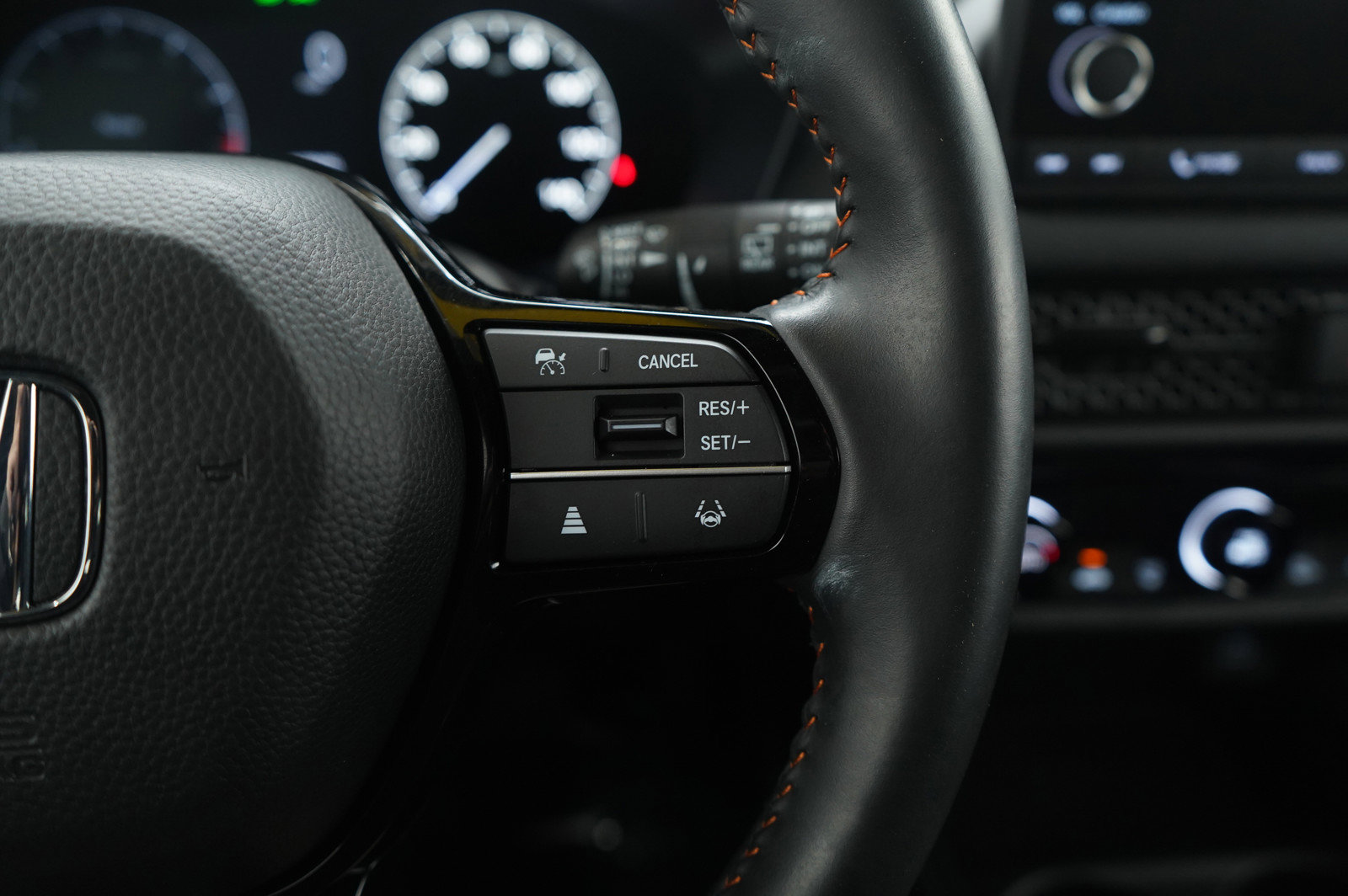 Used 2024 Honda HR-V Sport image 25