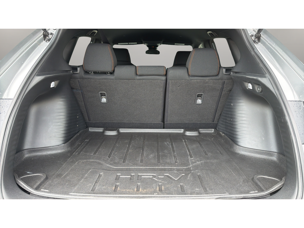 Used 2025 Honda HR-V Sport image 12
