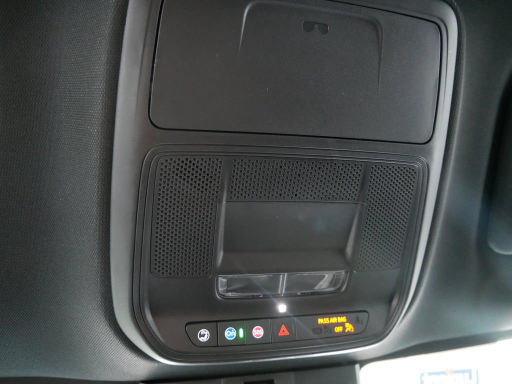 New 2026 Buick Enclave Preferred w/ Power Package FWD image 29