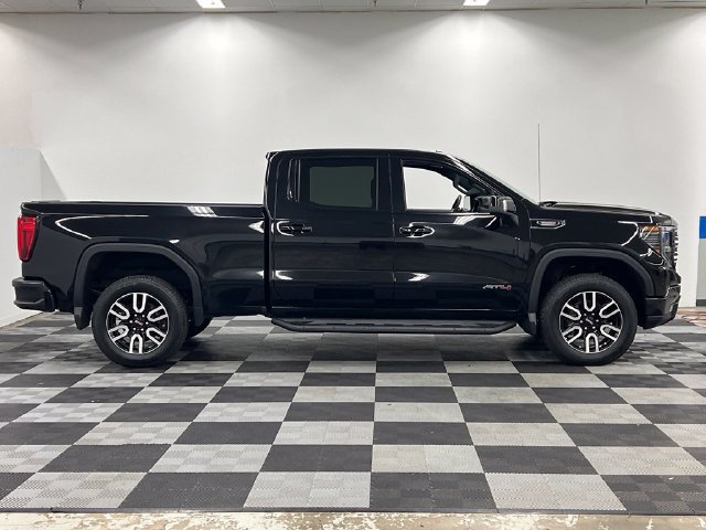 Used 2023 GMC Sierra 1500 AT4 w/ AT4 Preferred Package AWD/4WD image 8