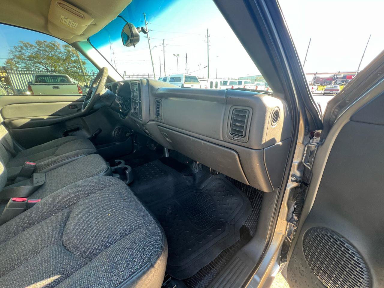 Used 2003 GMC Sierra 1500 W/T RWD image 33