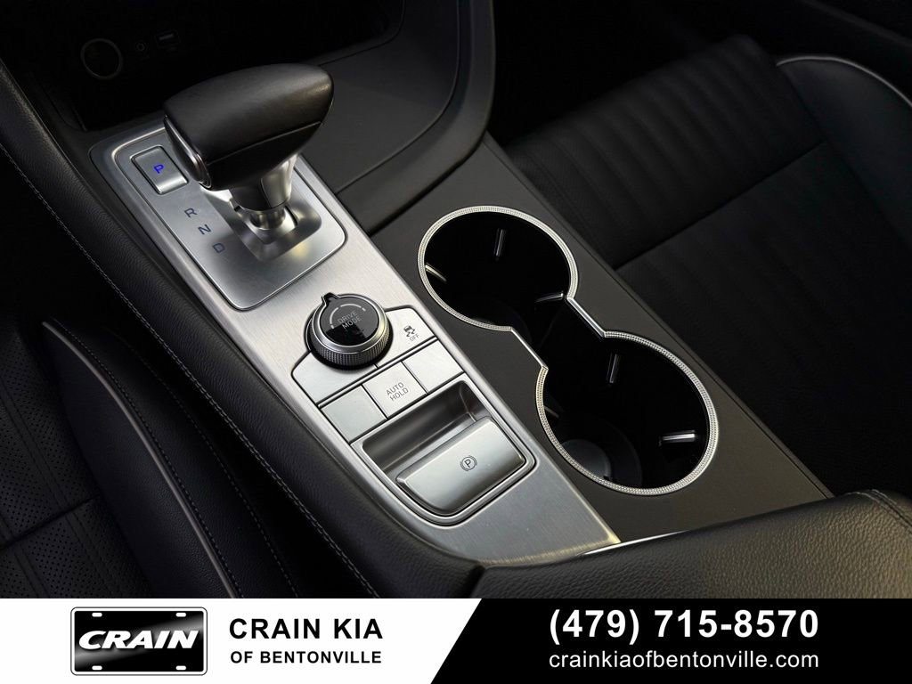 Used 2019 Genesis G70 3.3T Advanced image 19