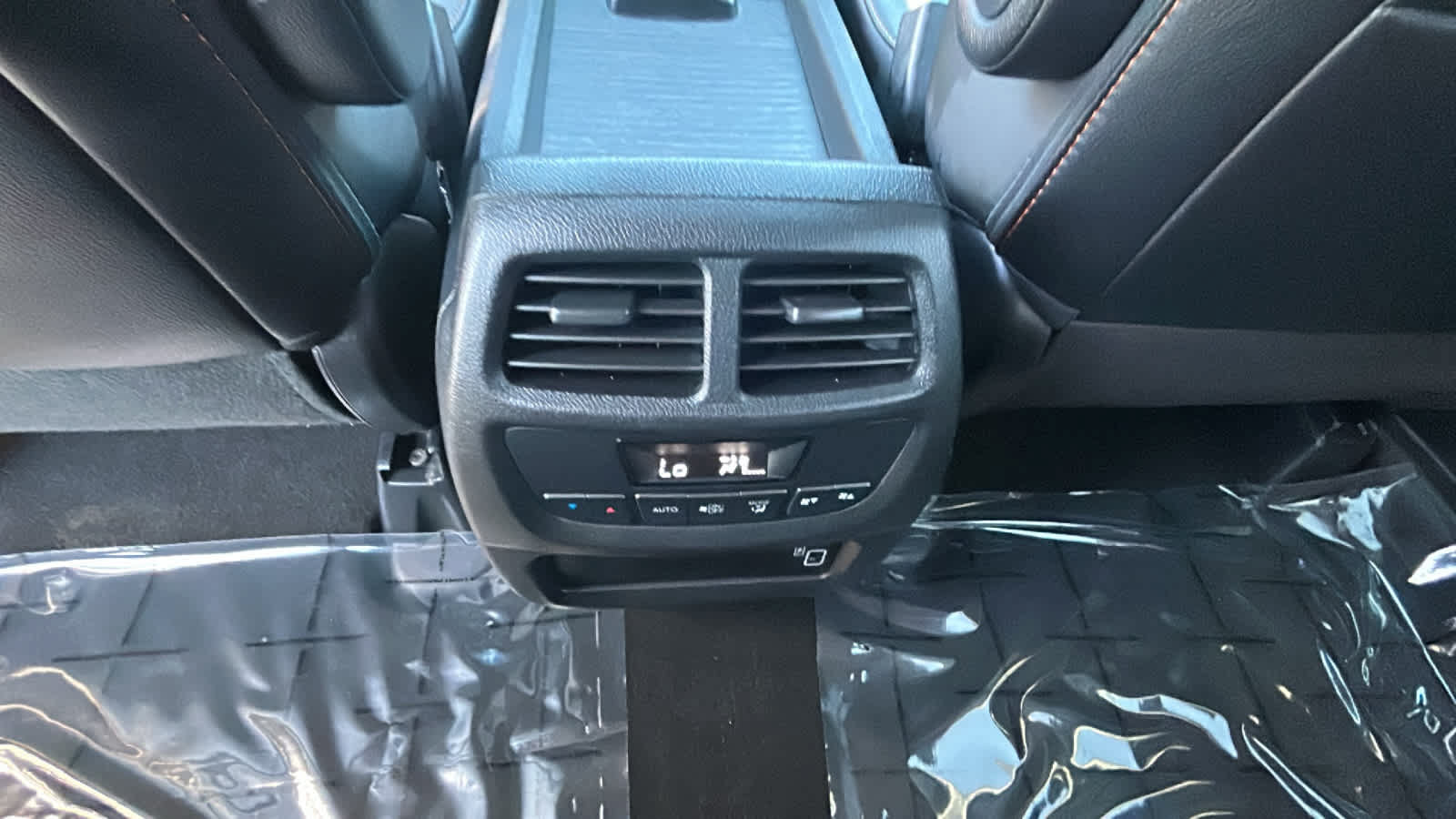Used 2022 Honda Pilot TrailSport image 25