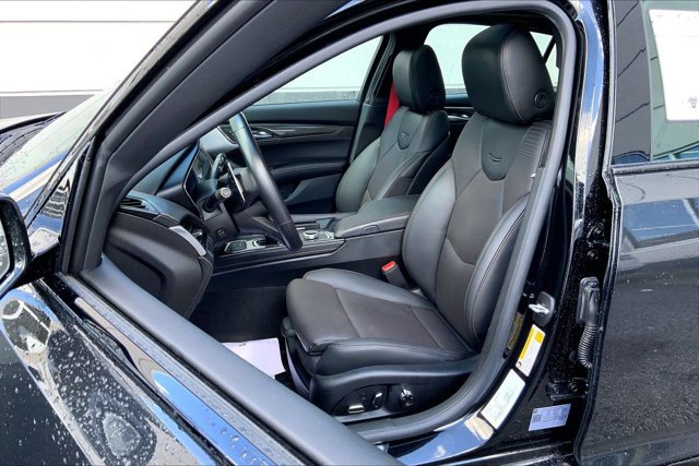Used 2024 Cadillac CT5 V w/ LPO, ONYX Package AWD/4WD image 25