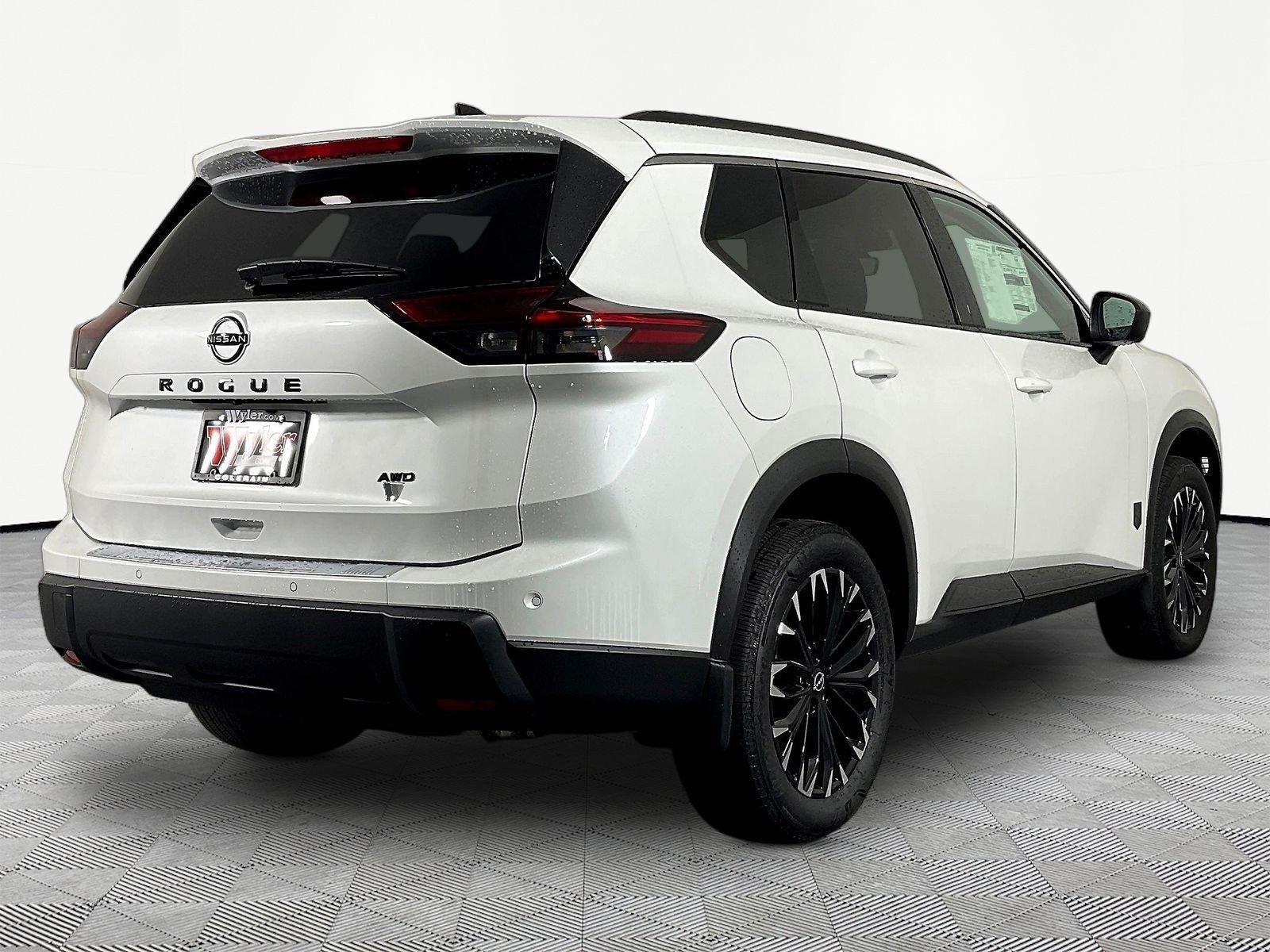 New 2026 Nissan Rogue Dark Armor AWD/4WD image 7