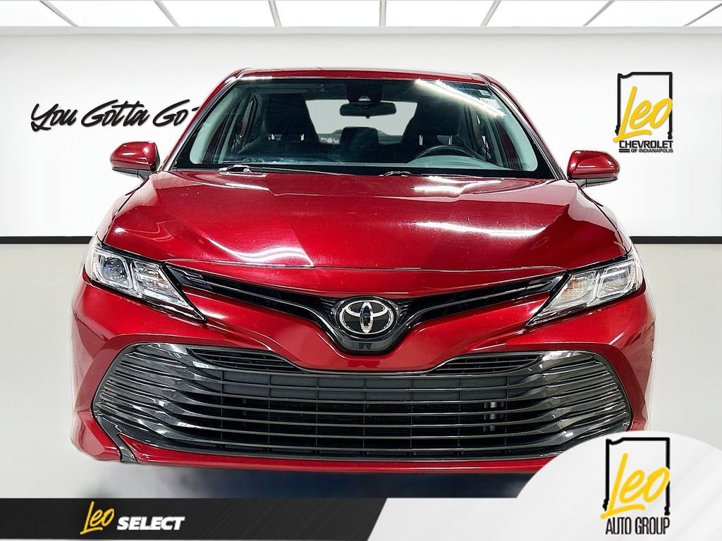 Used 2019 Toyota Camry LE image 2
