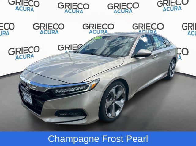Used 2018 Honda Accord Touring image 3