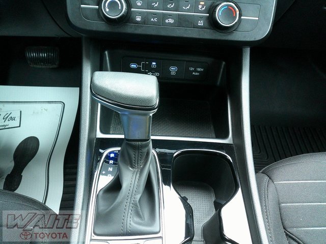 Used 2025 Hyundai Santa Cruz SE image 20