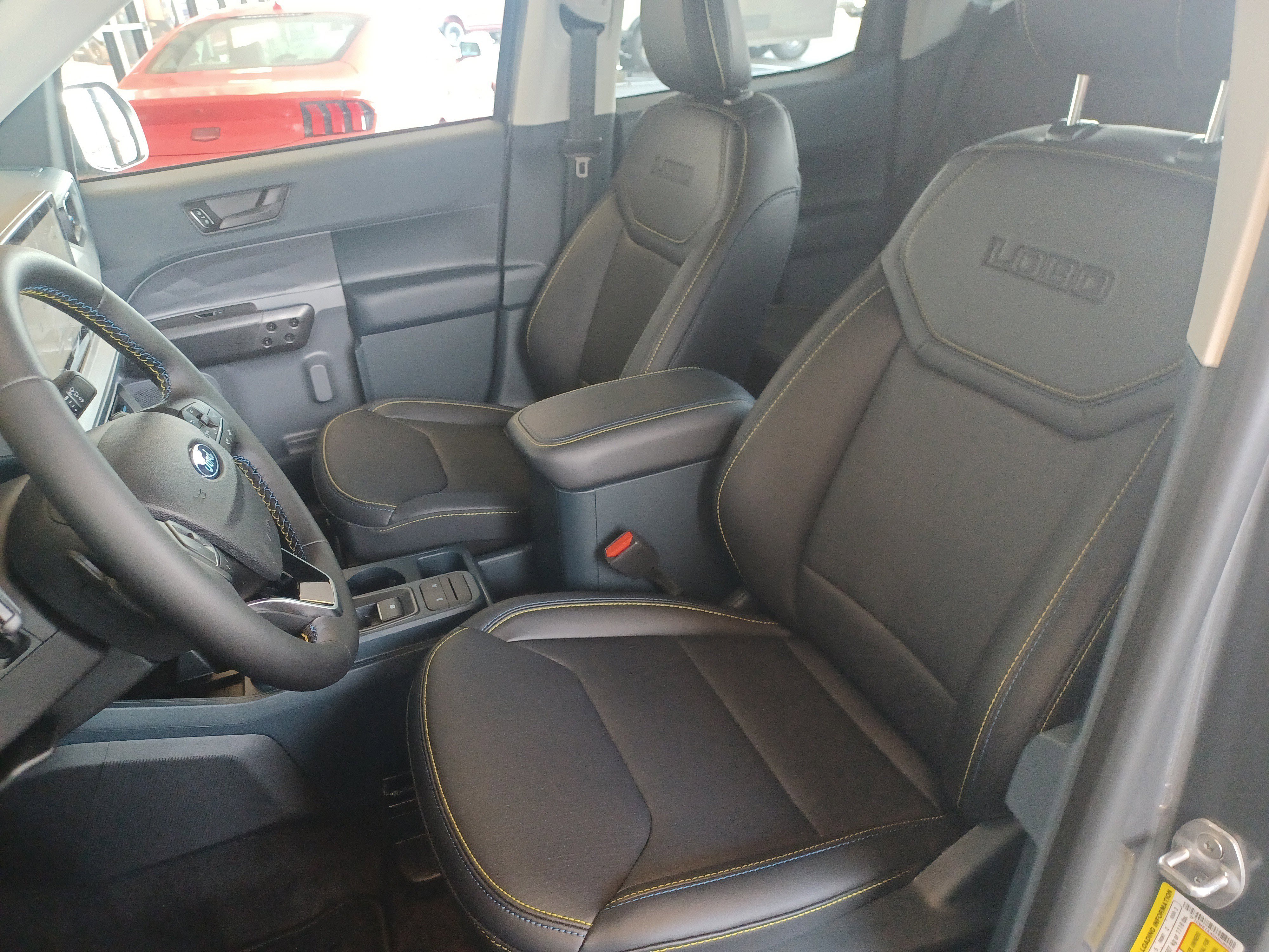 New 2025 Ford Maverick Lobo image 12