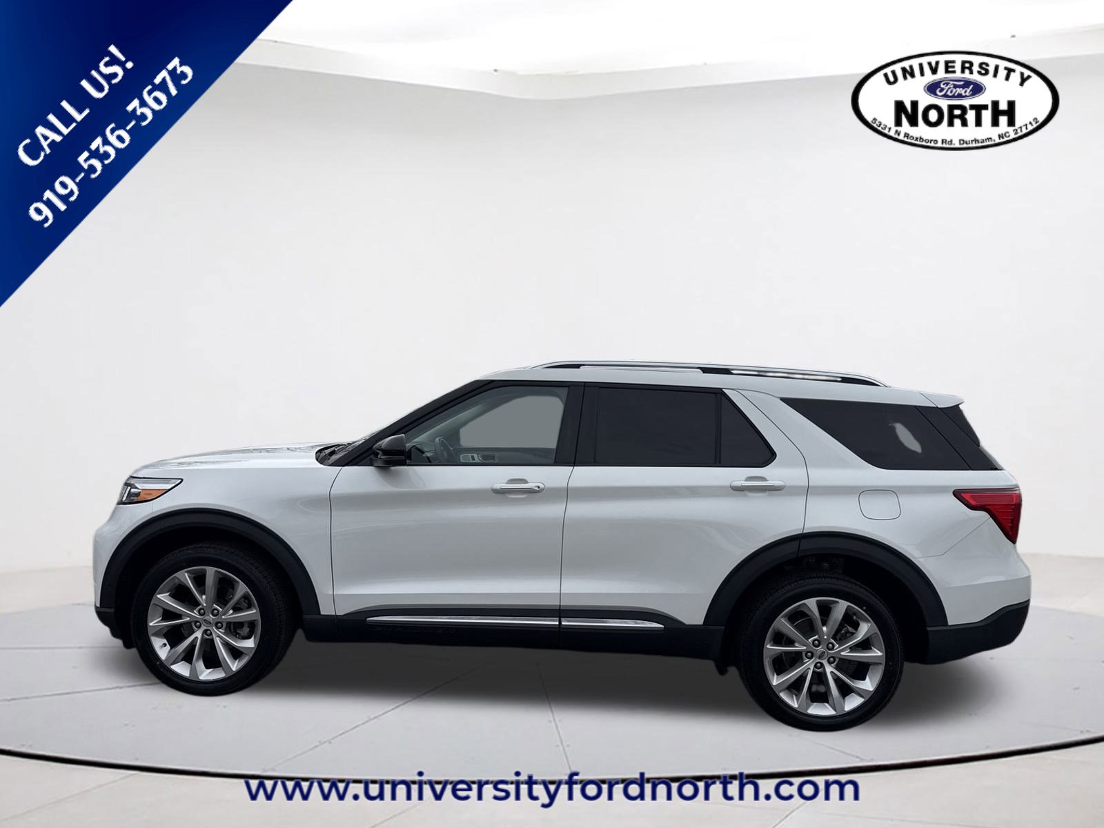 Used 2023 Ford Explorer Platinum w/ Technology Package image 4