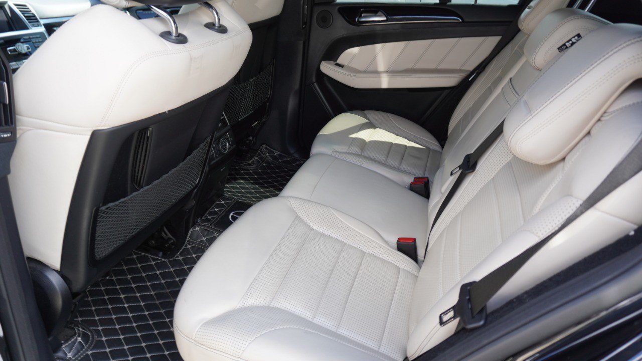 Used 2015 Mercedes-Benz ML 63 AMG 4MATIC image 10