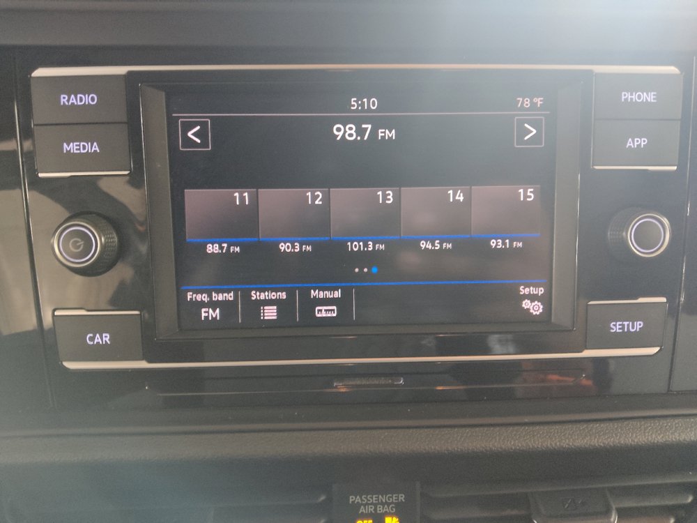 Used 2019 Volkswagen Jetta R-Line FWD image 25