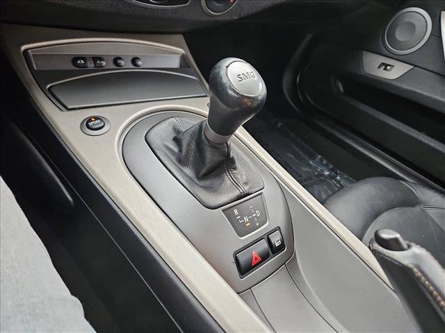 Used 2004 BMW Z4 3.0i RWD image 12