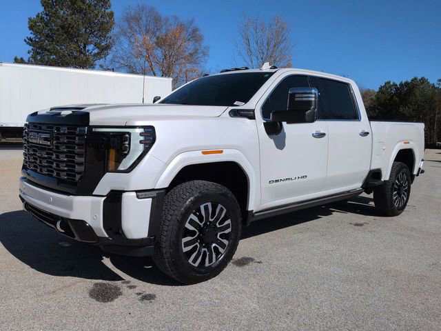 Used 2025 GMC Sierra 2500 Denali Ultimate w/ Max Trailering Package AWD/4WD image 7