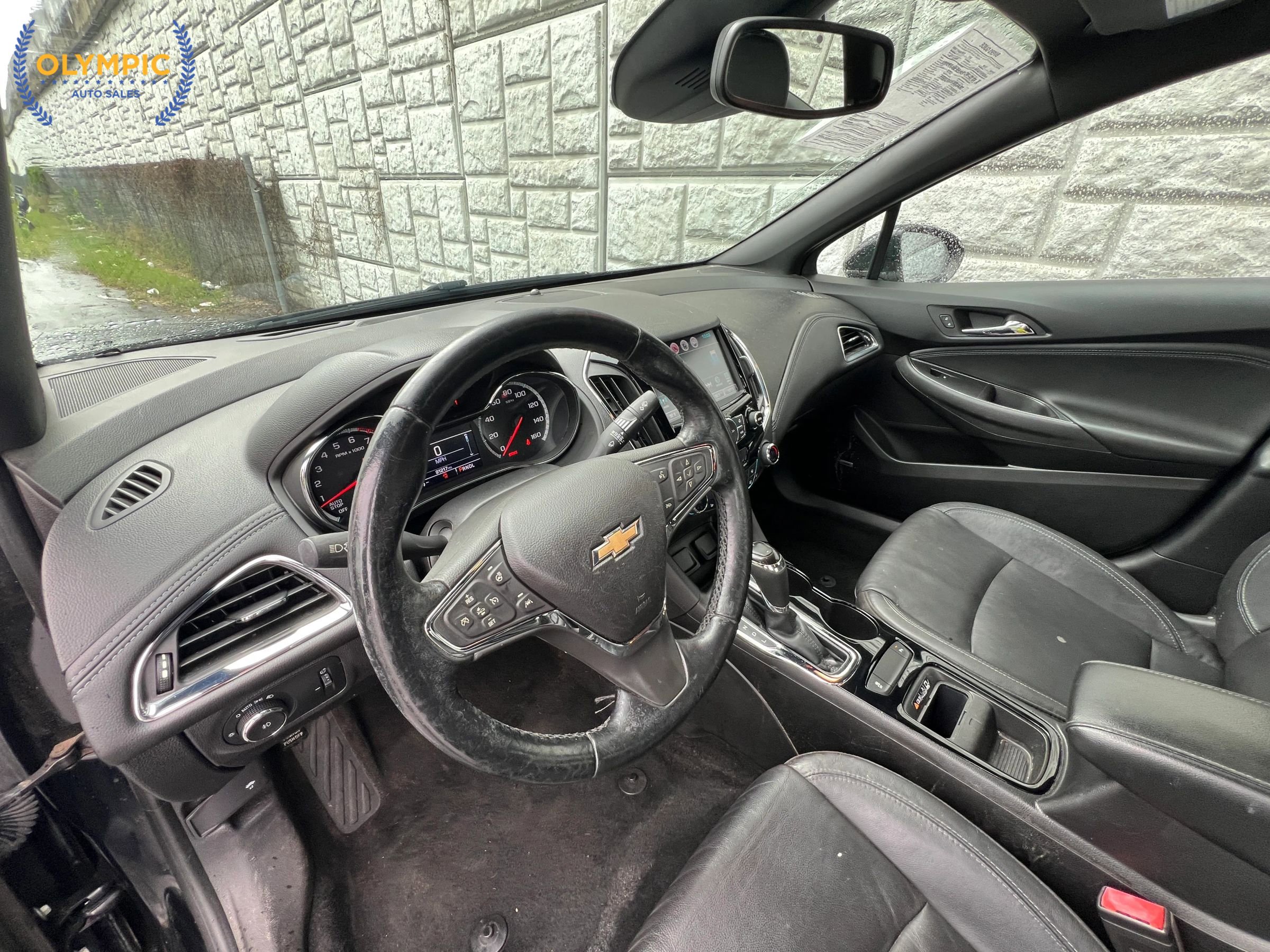 Used 2017 Chevrolet Cruze Premier FWD image 20