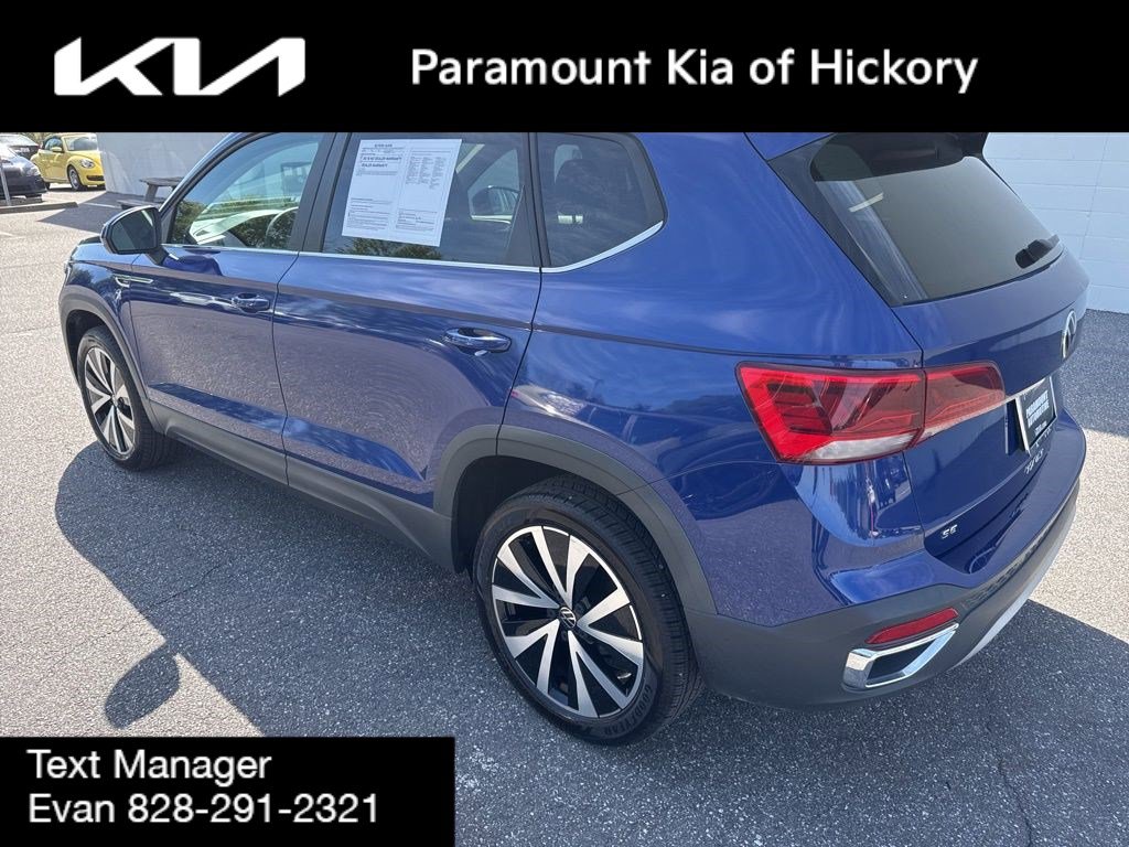 Used 2022 Volkswagen Taos SE FWD image 5