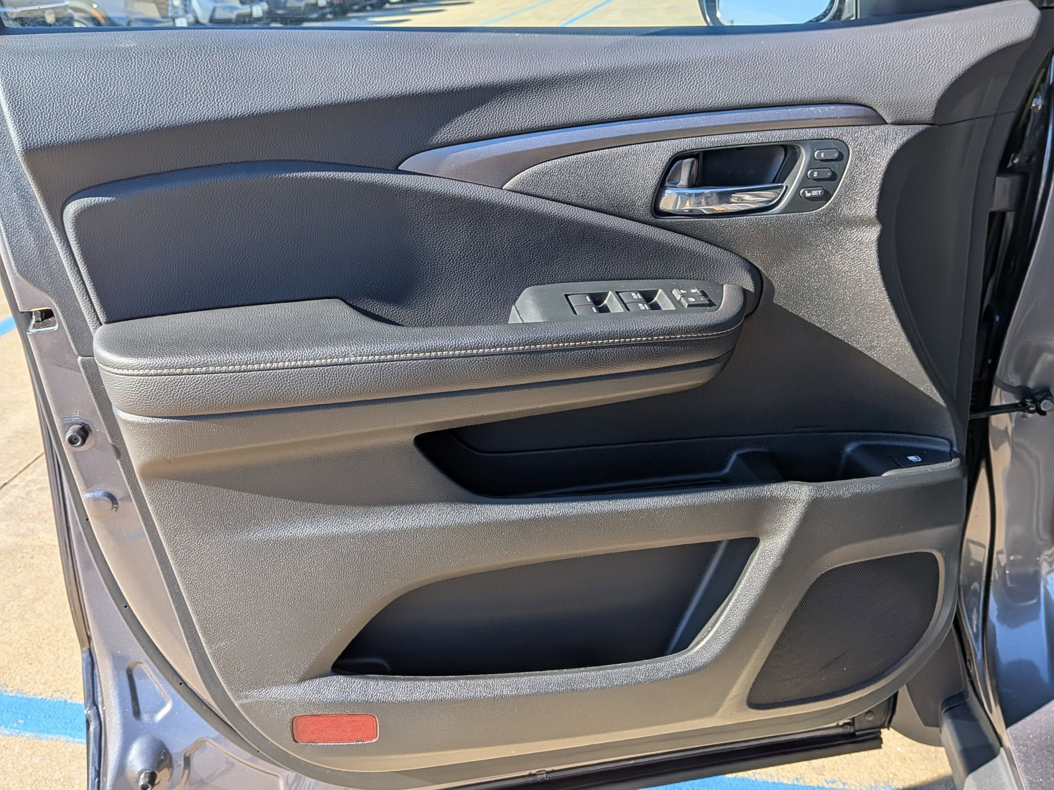 Certified 2023 Honda Ridgeline RTL image 13