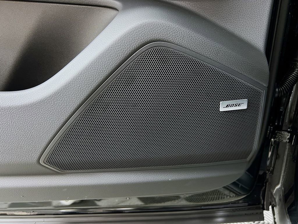 New 2026 Porsche Cayenne image 21