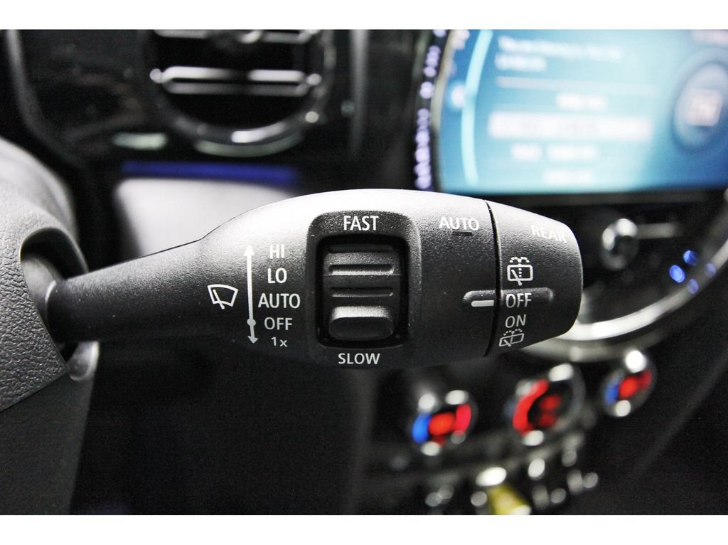 Used 2023 MINI Cooper SE FWD image 17