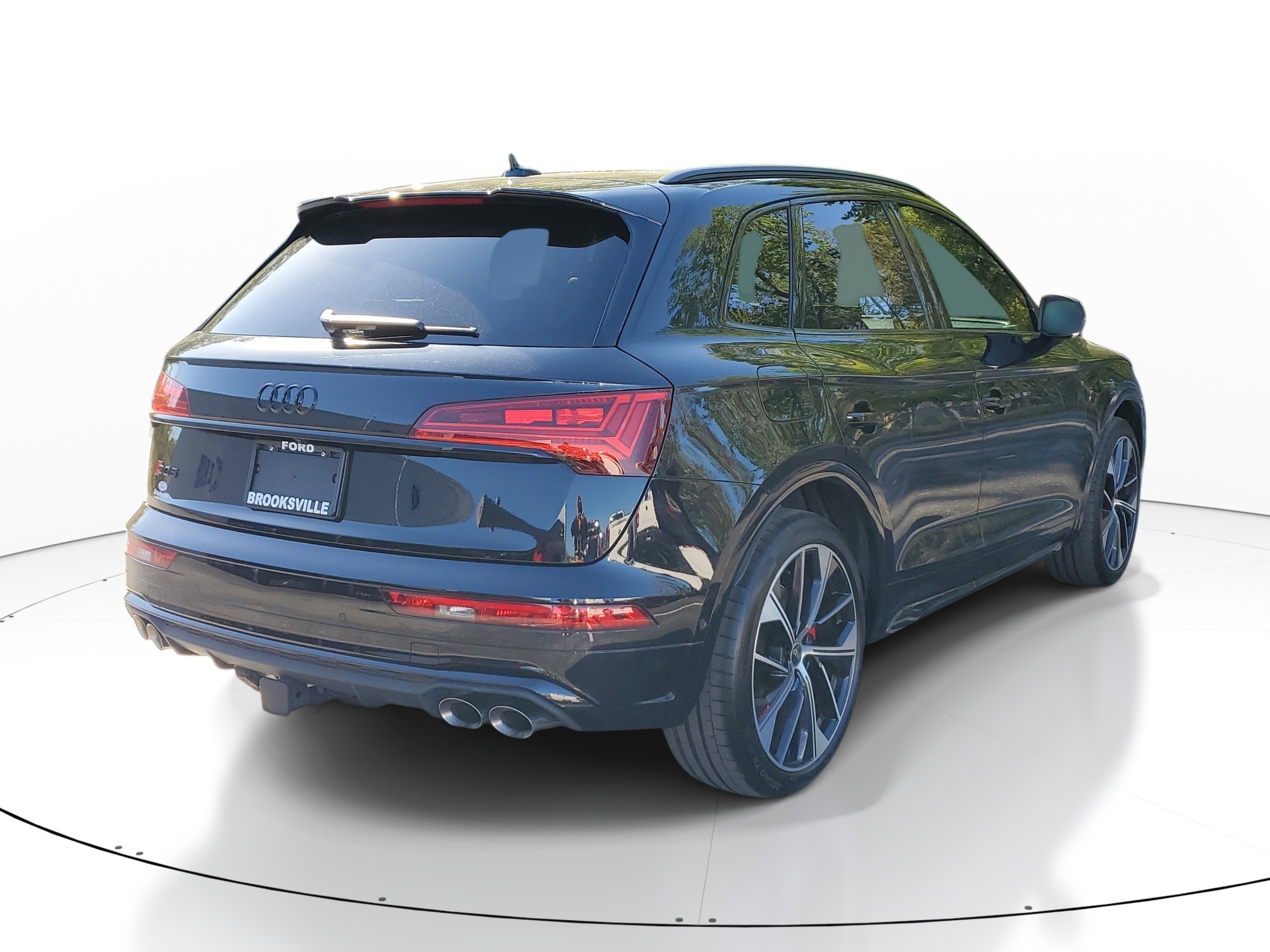 Used 2024 Audi SQ5 Prestige image 6