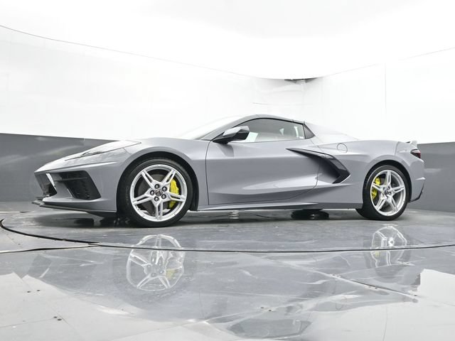 Used 2024 Chevrolet Corvette Stingray Preferred Conv w/ Z51 Performance Package RWD image 45
