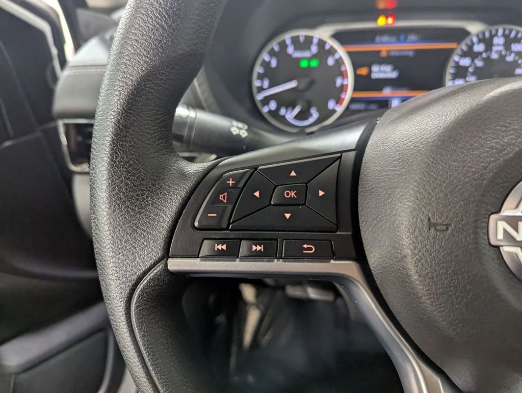 Used 2024 Nissan Sentra SV image 19