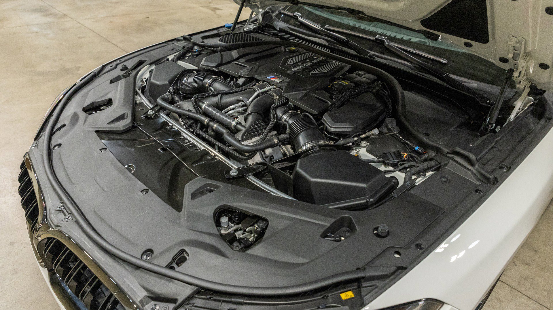 Used 2023 BMW M8 Competition image 79