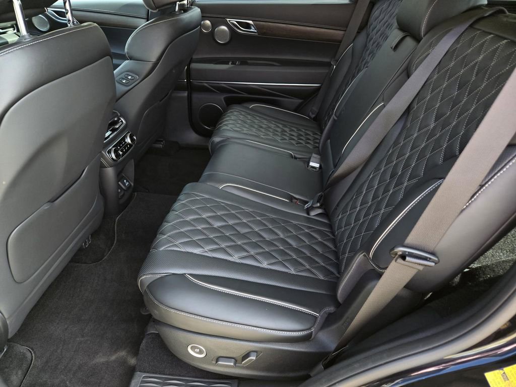 Used 2023 Genesis GV80 3.5T w/ Prestige Package image 23