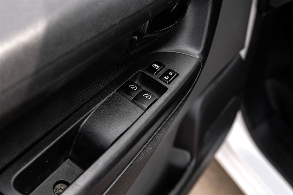 Used 2019 Nissan NV200 SV w/ Navigation Package image 38