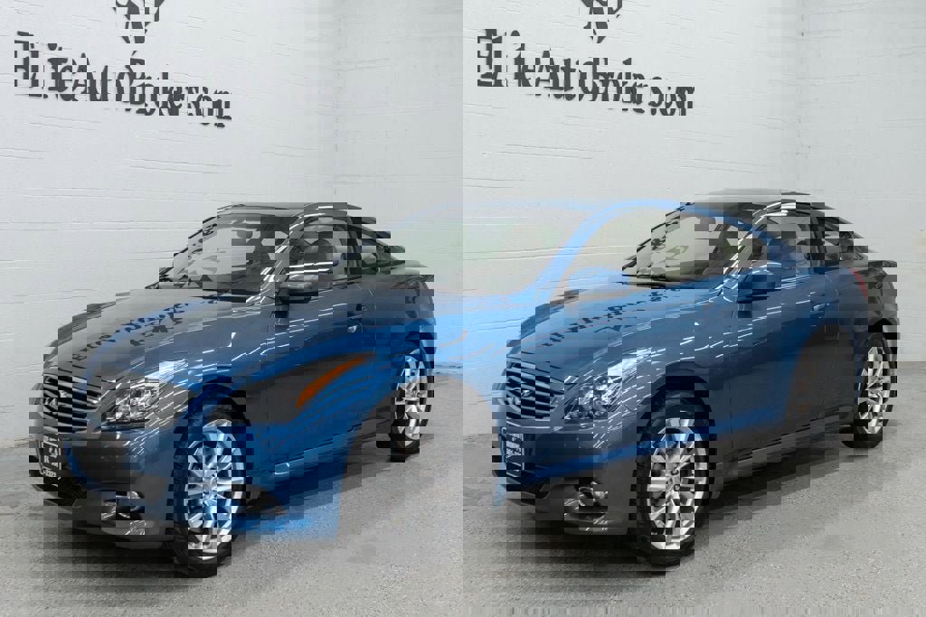 Used 2013 INFINITI G37 x w/ Premium Pkg image 32