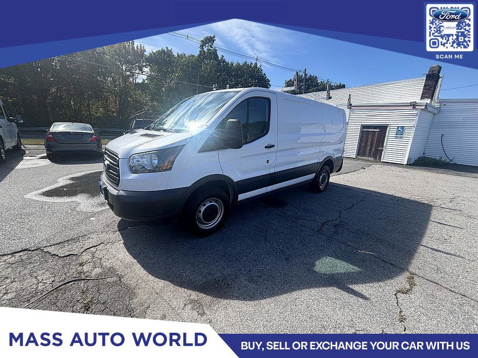 Used 2017 Ford Transit 250 130 Low Roof image 7