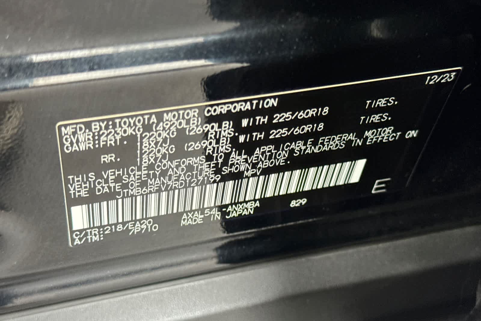 Certified 2024 Toyota RAV4 XLE Premium w/ Weather Package AWD/4WD image 33