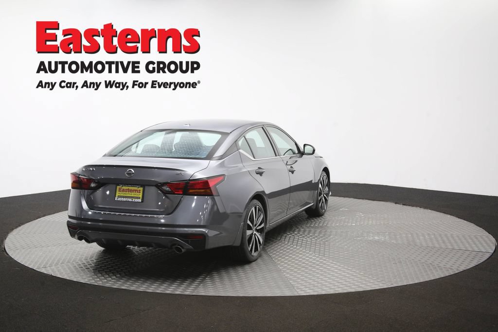 Used 2022 Nissan Altima 2.5 SR FWD image 39