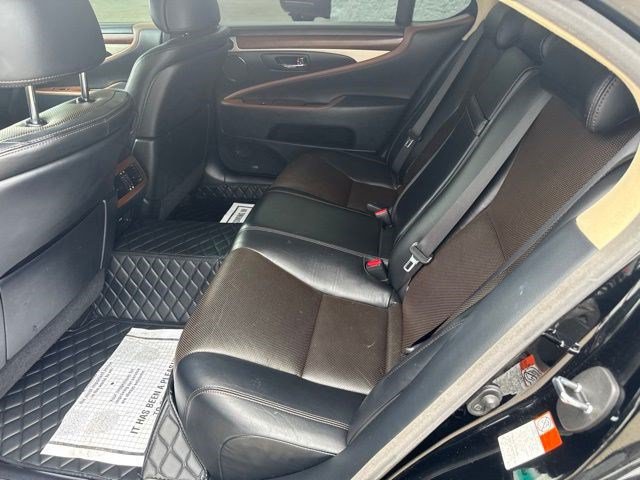 Used 2015 Lexus LS 460 L RWD image 13