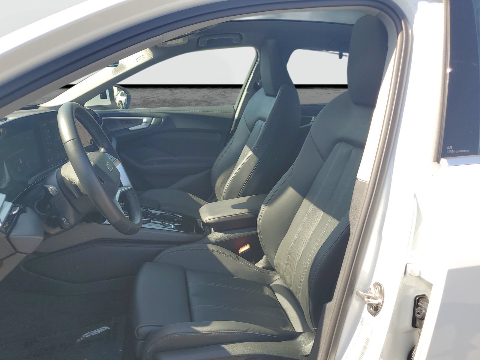 Used 2025 Audi A5 2.0T Premium Plus w/ Premium Plus AWD/4WD image 18