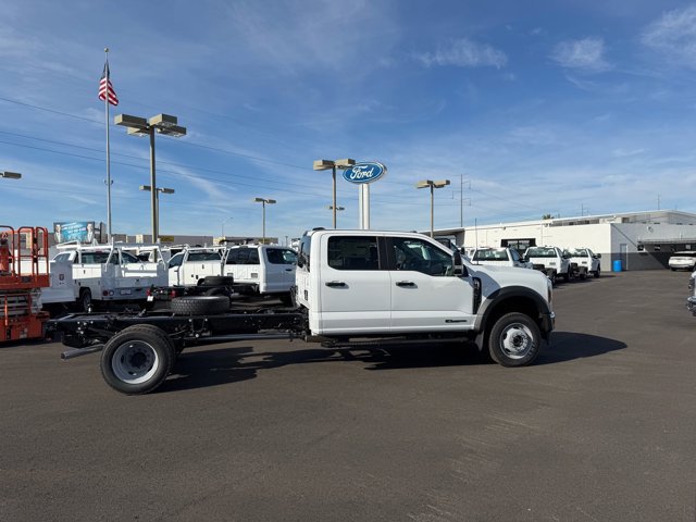 New 2026 Ford F550 4x4 Crew Cab image 2