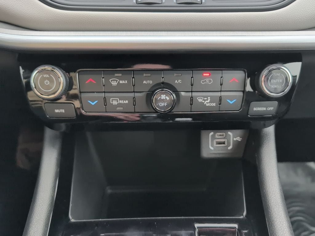 New 2026 Jeep Compass Limited AWD/4WD image 30