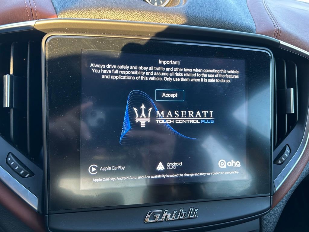 Used 2018 Maserati Ghibli S Q4 AWD/4WD image 23