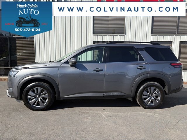 Certified 2024 Nissan Pathfinder SV