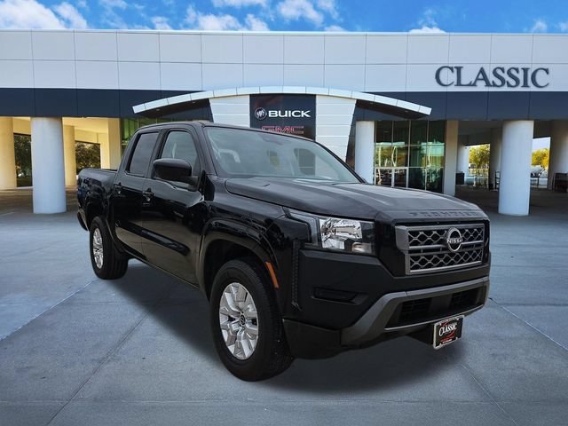 Used 2022 Nissan Frontier SV RWD image 1