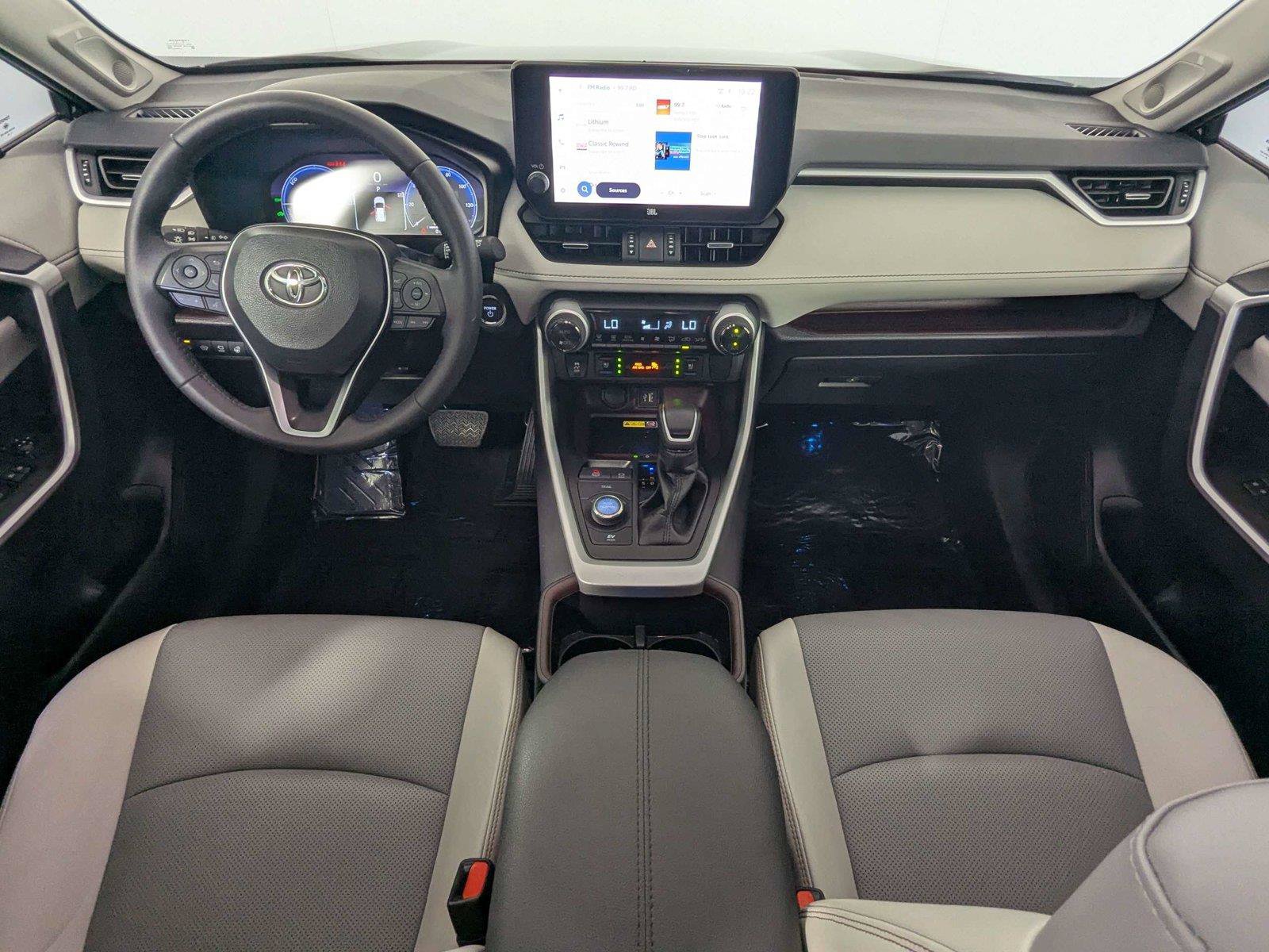 Certified 2025 Toyota RAV4 Limited AWD/4WD image 39