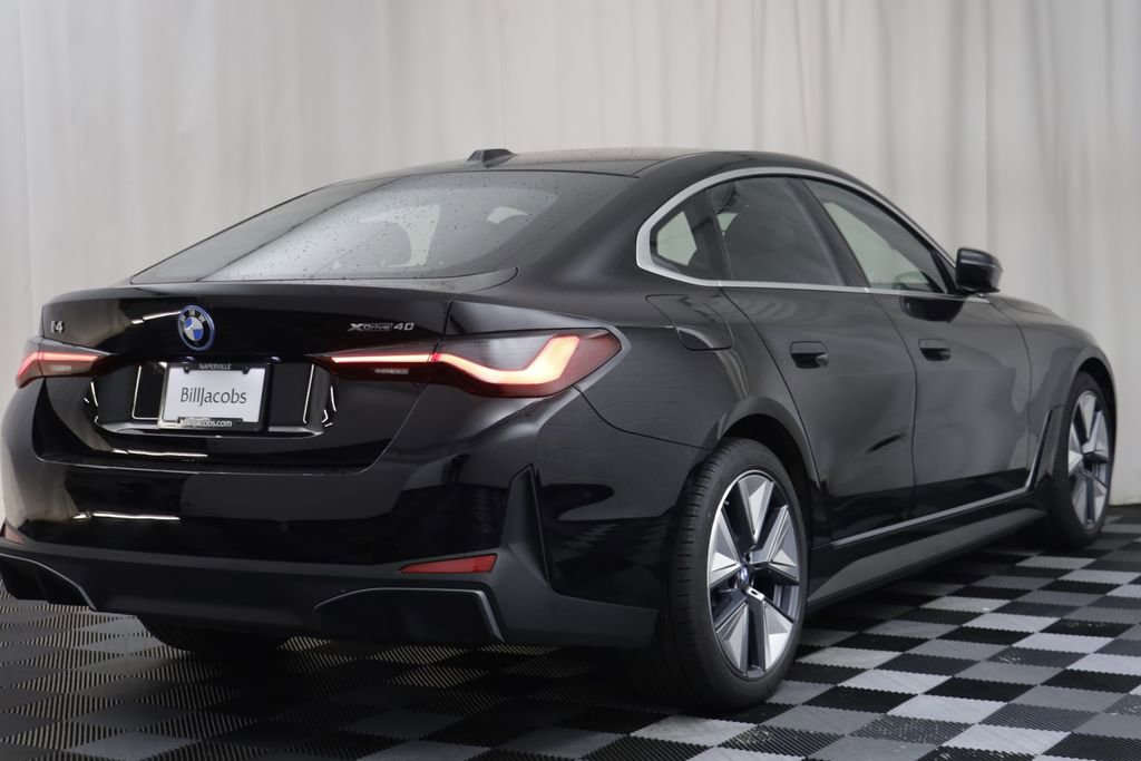 Certified 2025 BMW i4 xDrive40i image 17